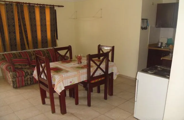 Residencial El Mirador Boca Chica Apartamento cocina